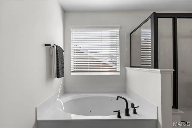 $489,900 | 217 Hidden Bluffs Drive, Lake St. Louis, MO 63367