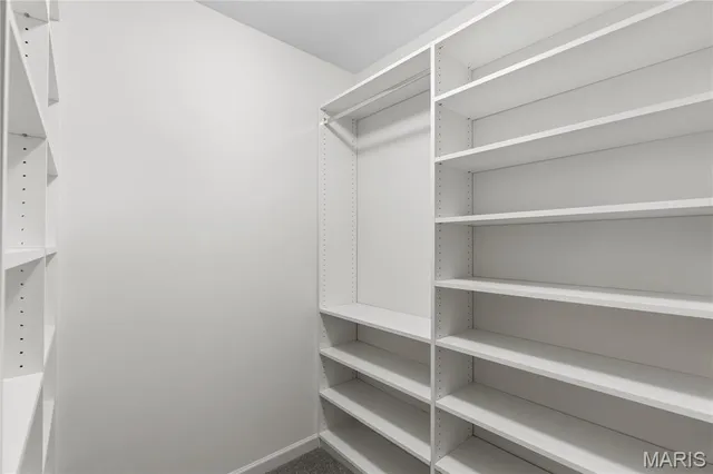 $489,900 | 217 Hidden Bluffs Drive, Lake St. Louis, MO 63367