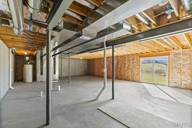 $489,900 | 217 Hidden Bluffs Drive, Lake St. Louis, MO 63367