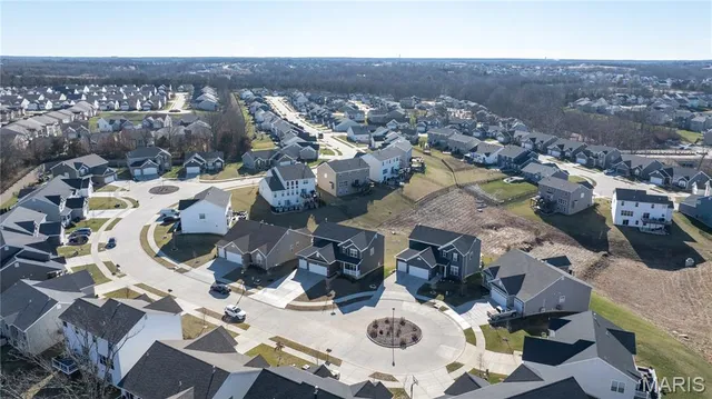 $489,900 | 217 Hidden Bluffs Drive, Lake St. Louis, MO 63367