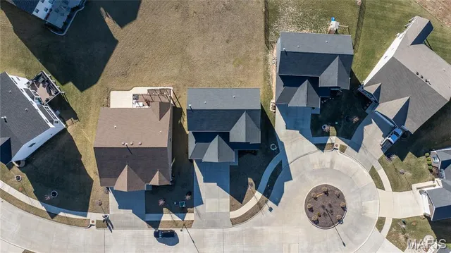 $489,900 | 217 Hidden Bluffs Drive, Lake St. Louis, MO 63367