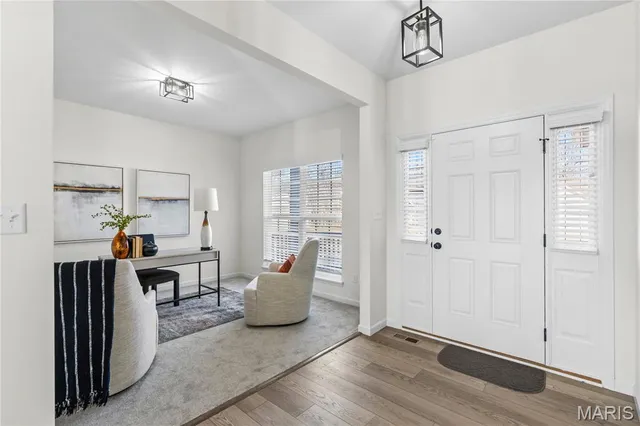 $489,900 | 217 Hidden Bluffs Drive, Lake St. Louis, MO 63367