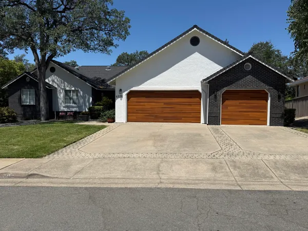 $545,000 | 6328 Carmel Drive, Redding, CA 96003