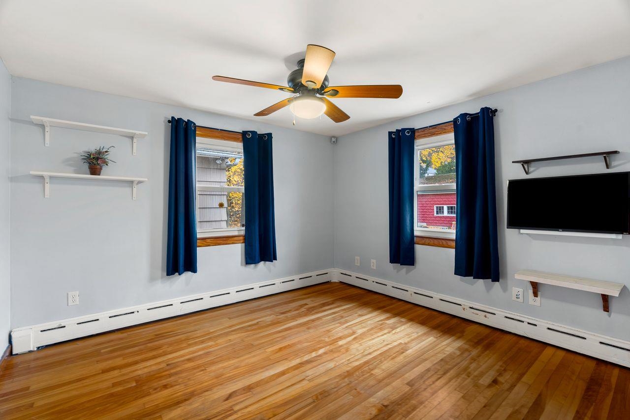 27 Fifield Street Nashua, NH 03060 - Photo 11 of 52 Gallery Image 11