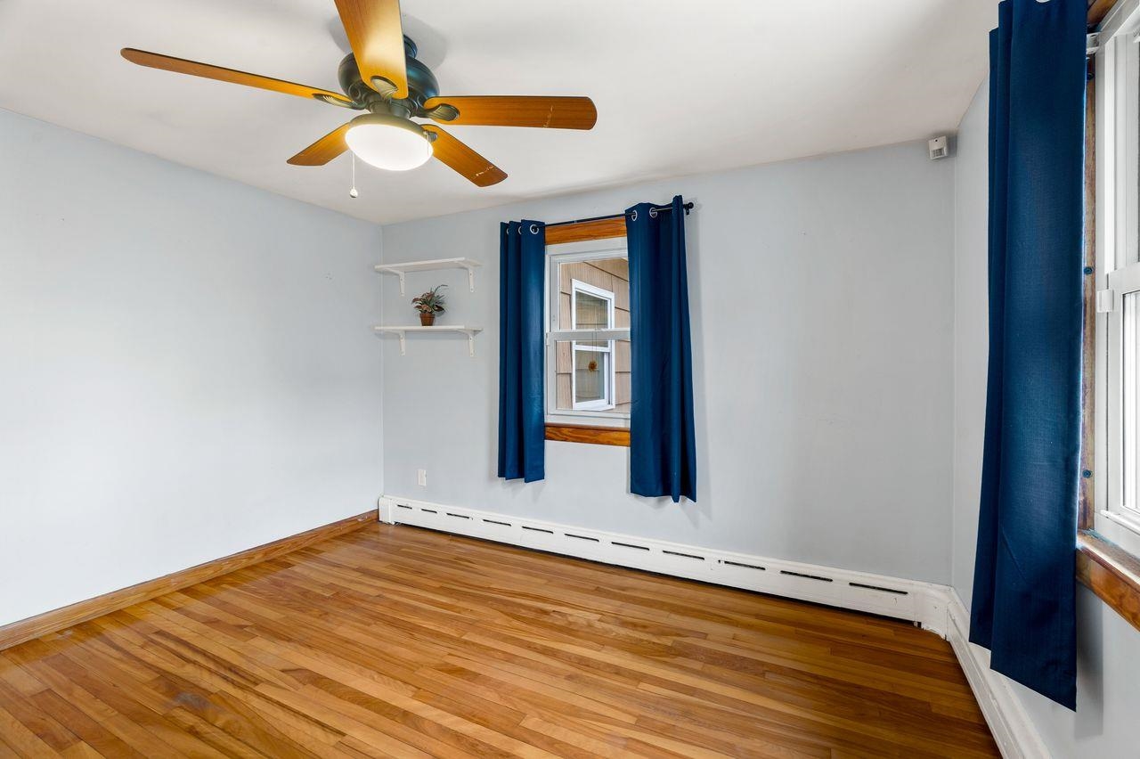27 Fifield Street Nashua, NH 03060 - Photo 12 of 52 Gallery Image 12