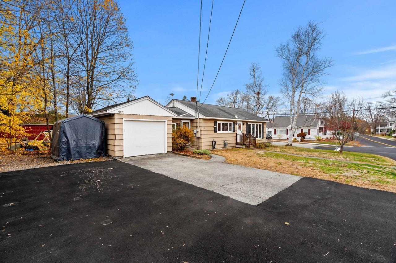 27 Fifield Street Nashua, NH 03060 - Photo 34 of 52 Gallery Image 34