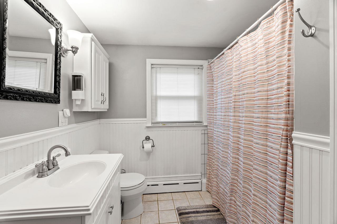 27 Fifield Street Nashua, NH 03060 - Photo 10 of 52 Gallery Image 10