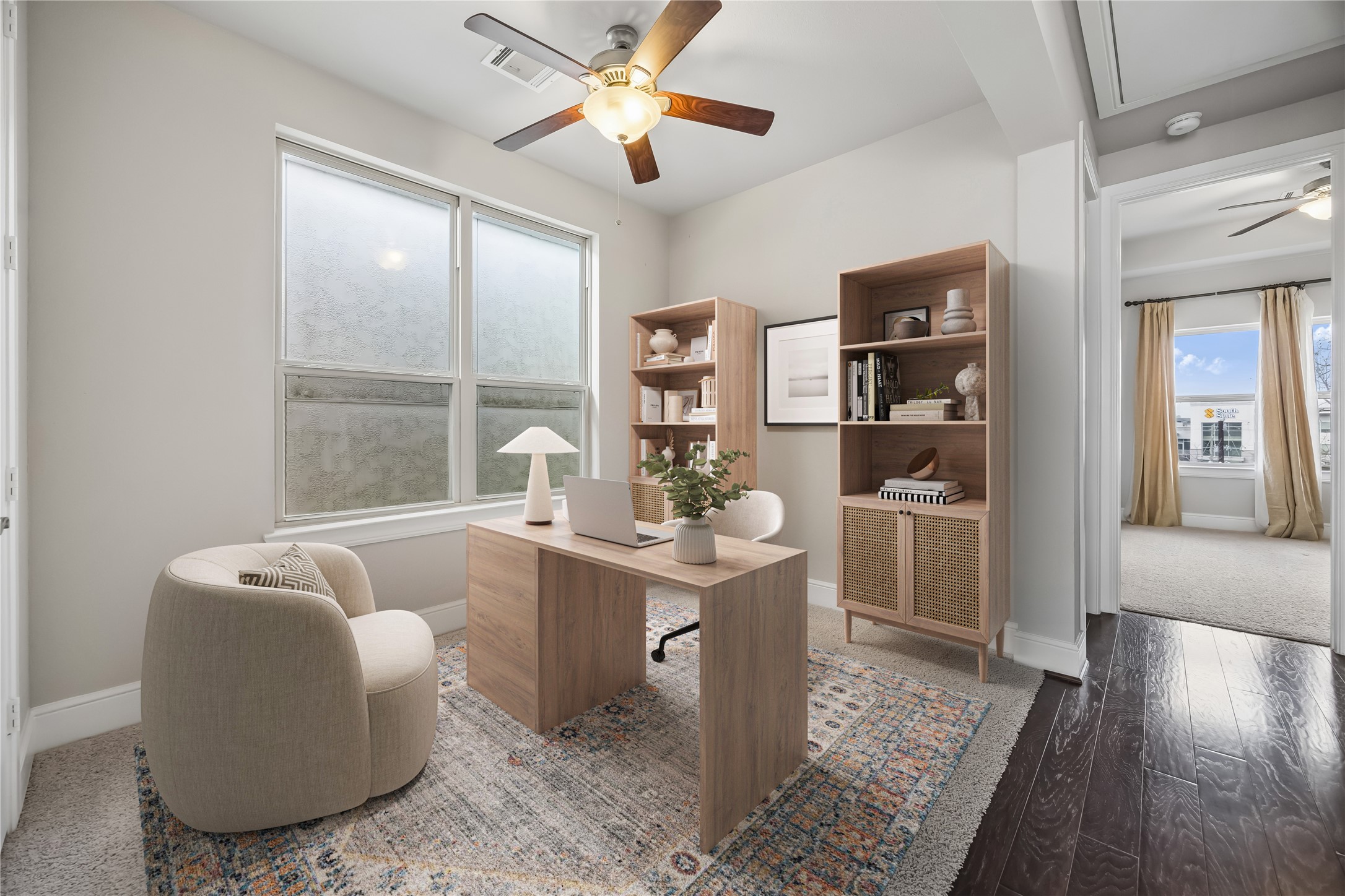 4016 Barnes Street Houston, TX 77007 - Photo 33 of 37 a living room with furniture and a window