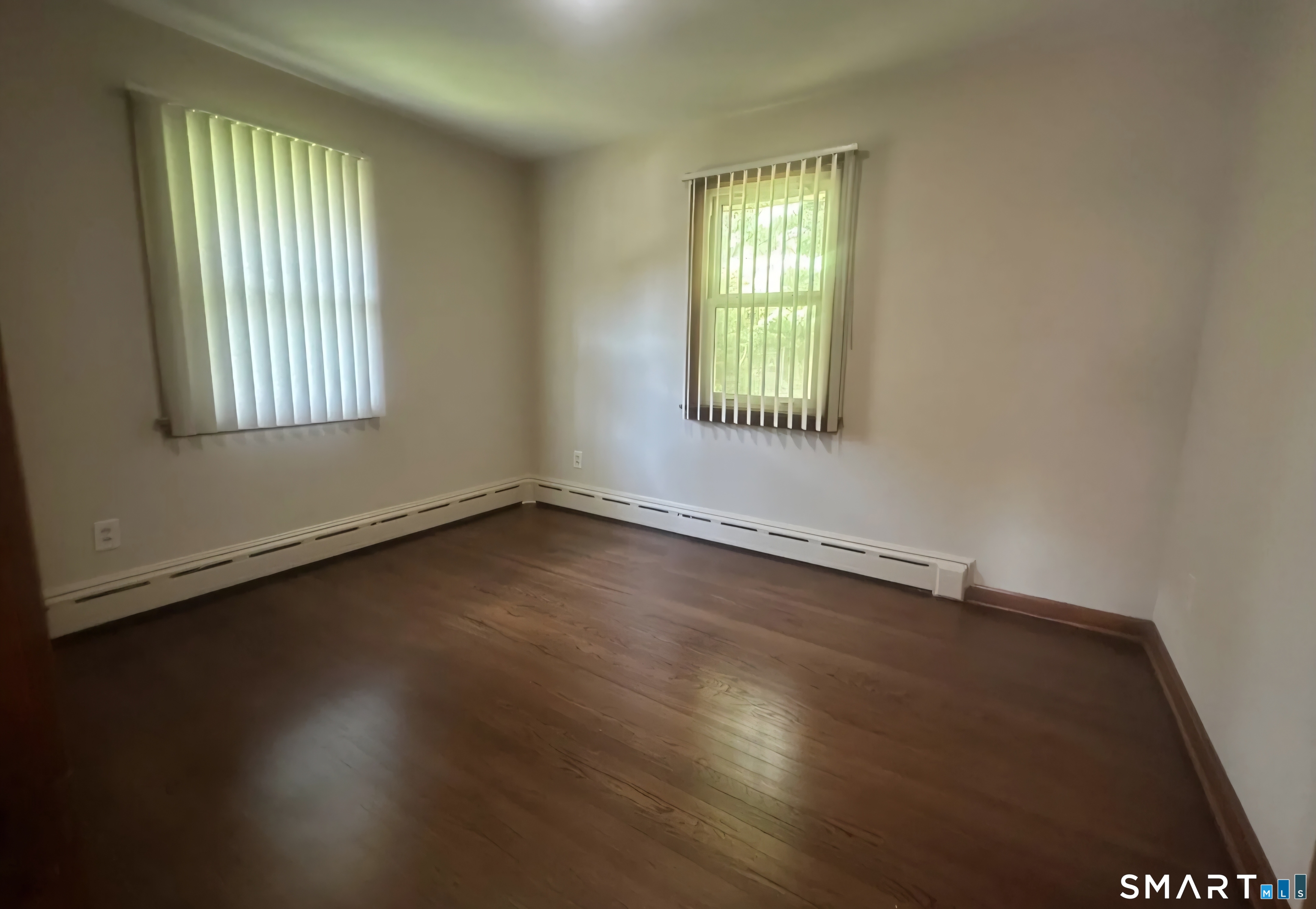 67 Phyllis Avenue Waterbury, CT 06708 - Photo 13 of 22 Gallery Image 13