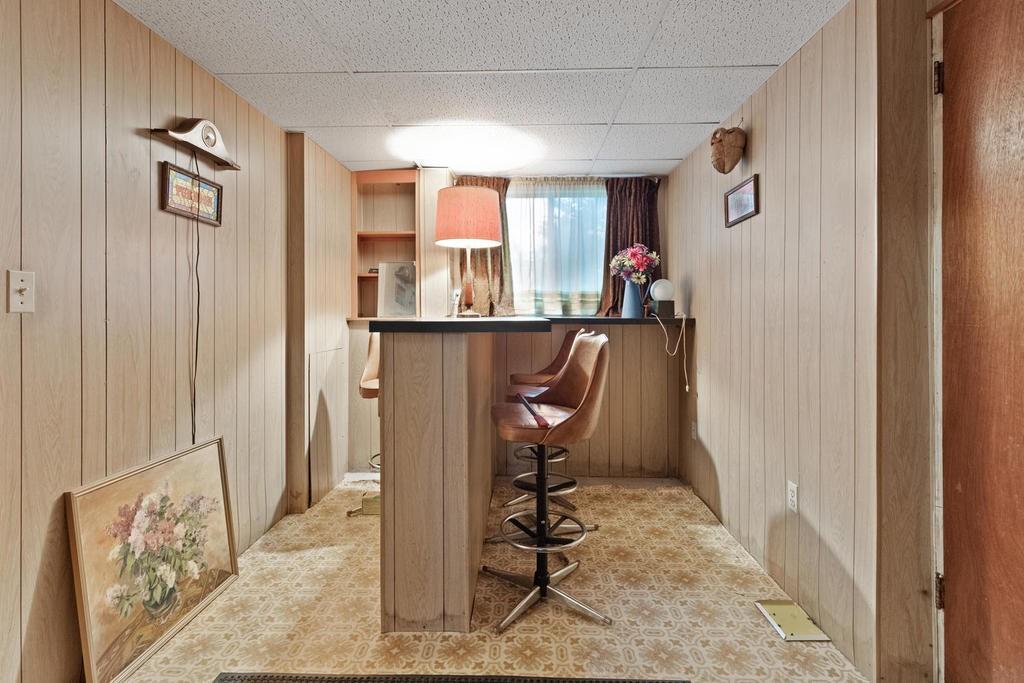 2 Bates Street Burlington, MA 01803 - Photo 25 of 30