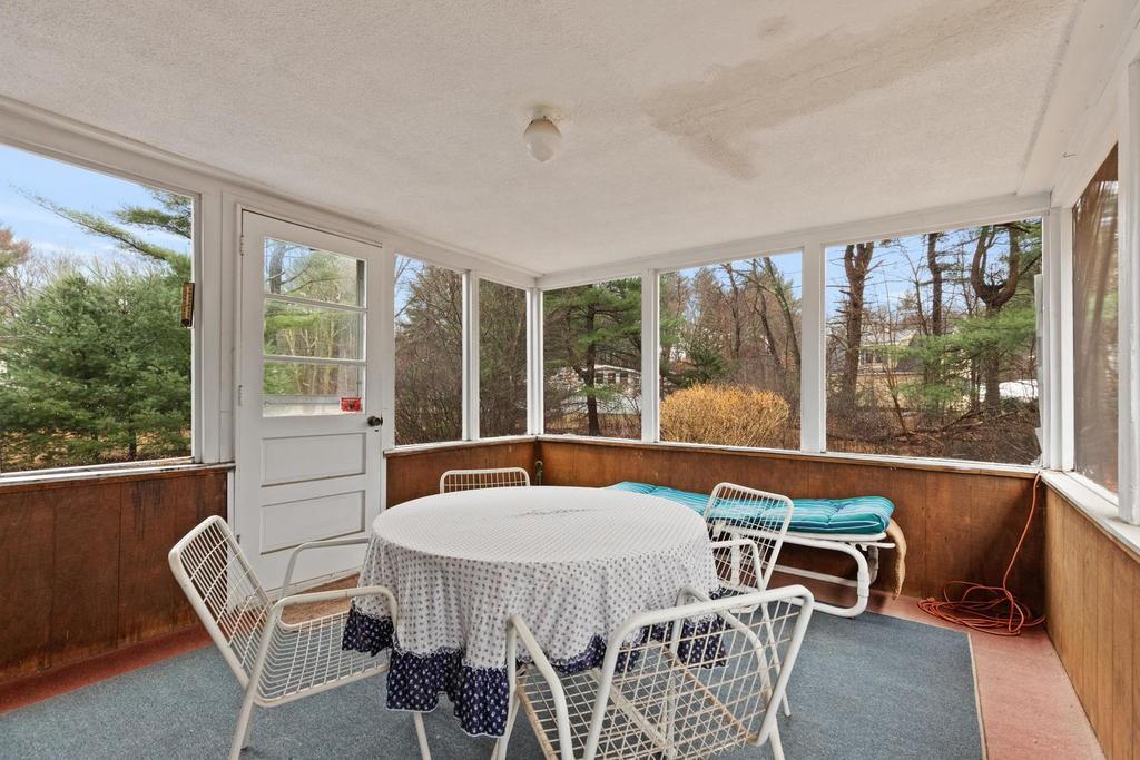 2 Bates Street Burlington, MA 01803 - Photo 26 of 30