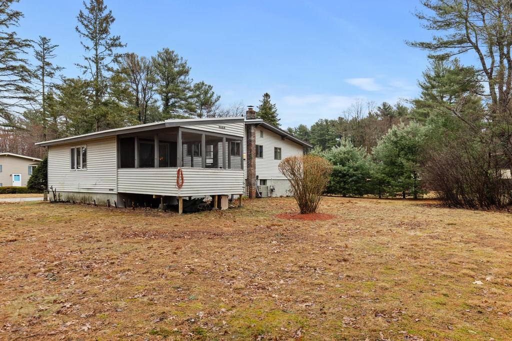 2 Bates Street Burlington, MA 01803 - Photo 27 of 30