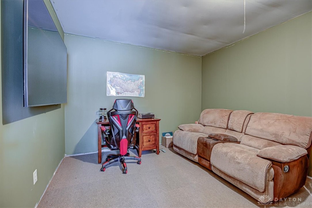 10879 Putnam Road Englewood, OH 45322 - Photo 33 of 53 Gallery Image 33