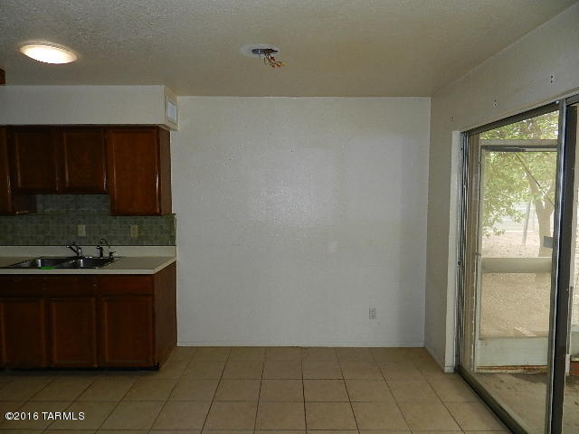 3715 West Raintree Drive Tucson, AZ 85741 - Photo 8 of 25