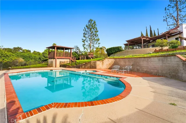 $1,800,000 | 1847 Descanso Drive, La Habra Heights, CA 90631