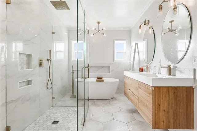 $1,800,000 | 1847 Descanso Drive, La Habra Heights, CA 90631