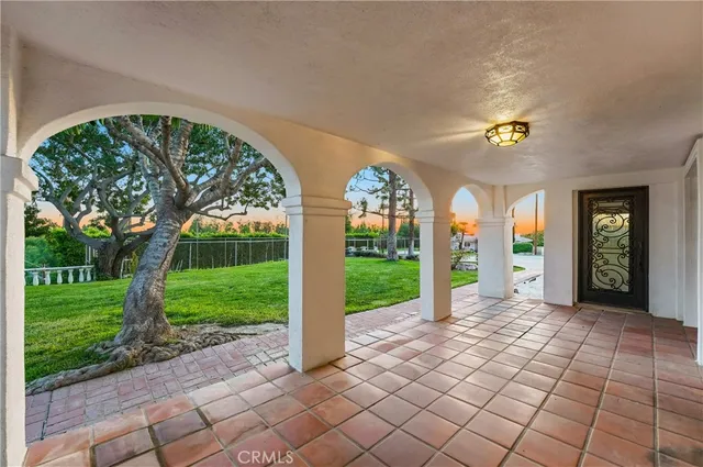 $1,800,000 | 1847 Descanso Drive, La Habra Heights, CA 90631