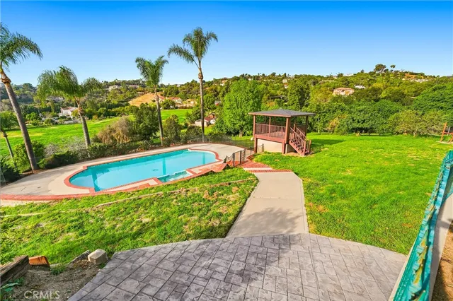 $1,800,000 | 1847 Descanso Drive, La Habra Heights, CA 90631