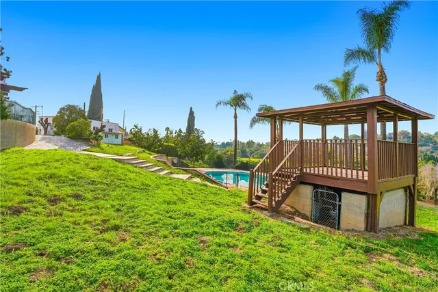 $1,800,000 | 1847 Descanso Drive, La Habra Heights, CA 90631