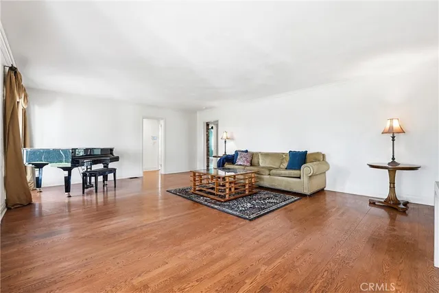 $1,800,000 | 1847 Descanso Drive, La Habra Heights, CA 90631