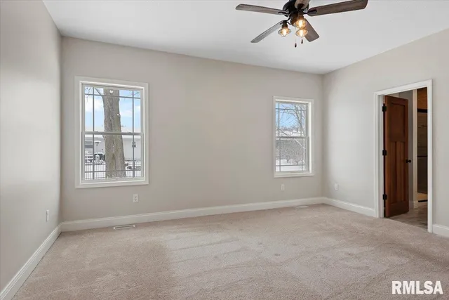 $500,000 | 47 Durbin Terrace, Chatham, IL 62629