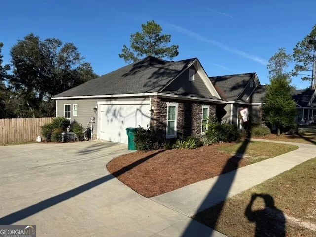 $359,900 | 5521 Ponciana Lane, Lake Park, GA 31636