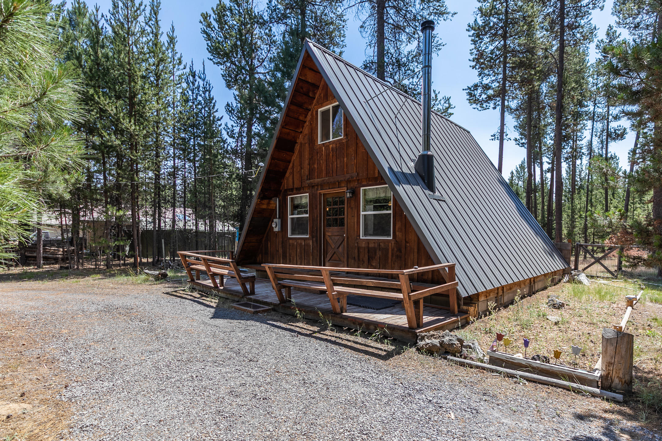 15541 Federal Road La Pine, OR 97739 - Photo 1 of 19 2021_07_10_15541_federal_rd-3