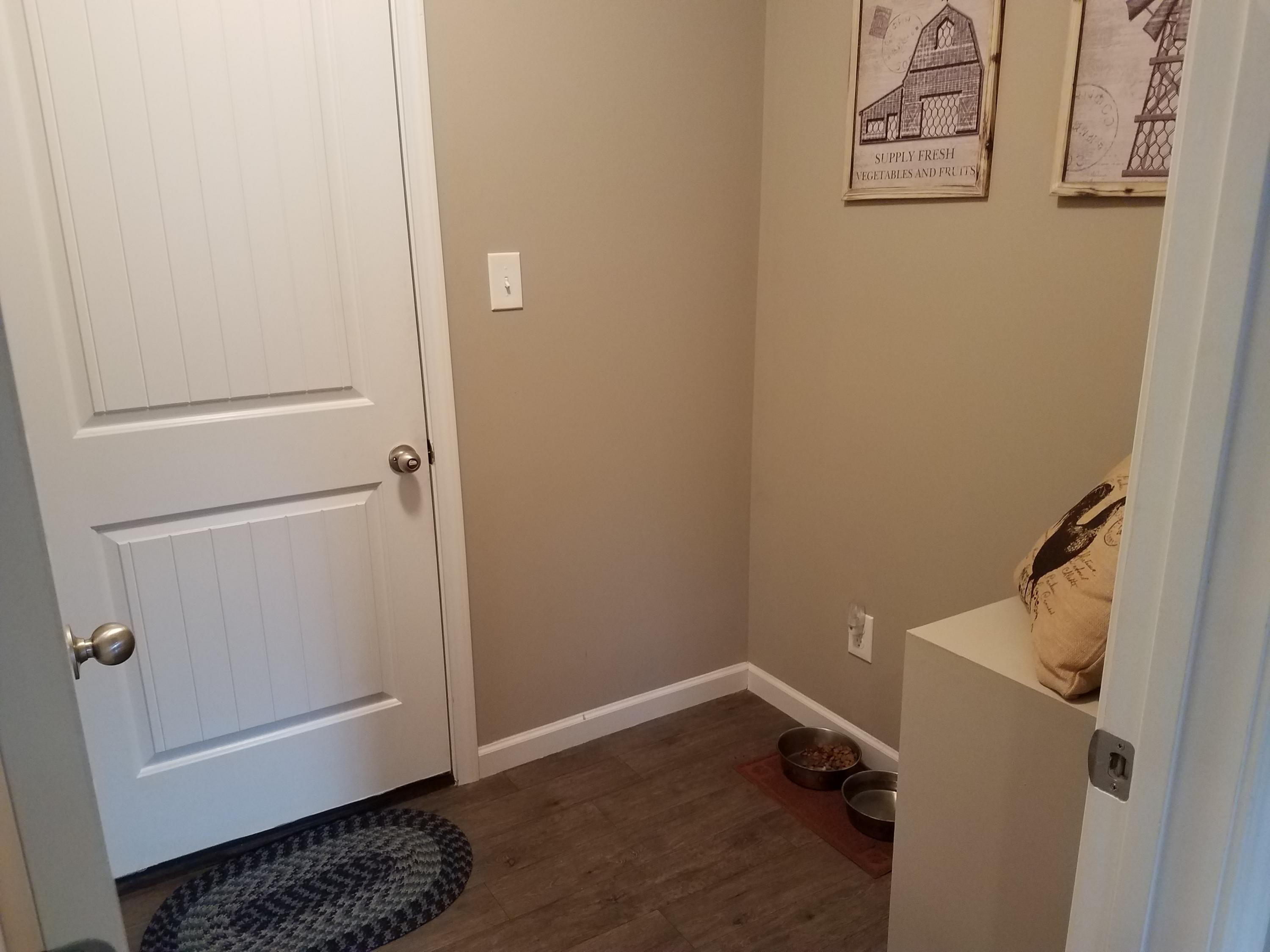 7344 Ladd Road Powell, TN 37849 - Photo 10 of 26 Mud Room