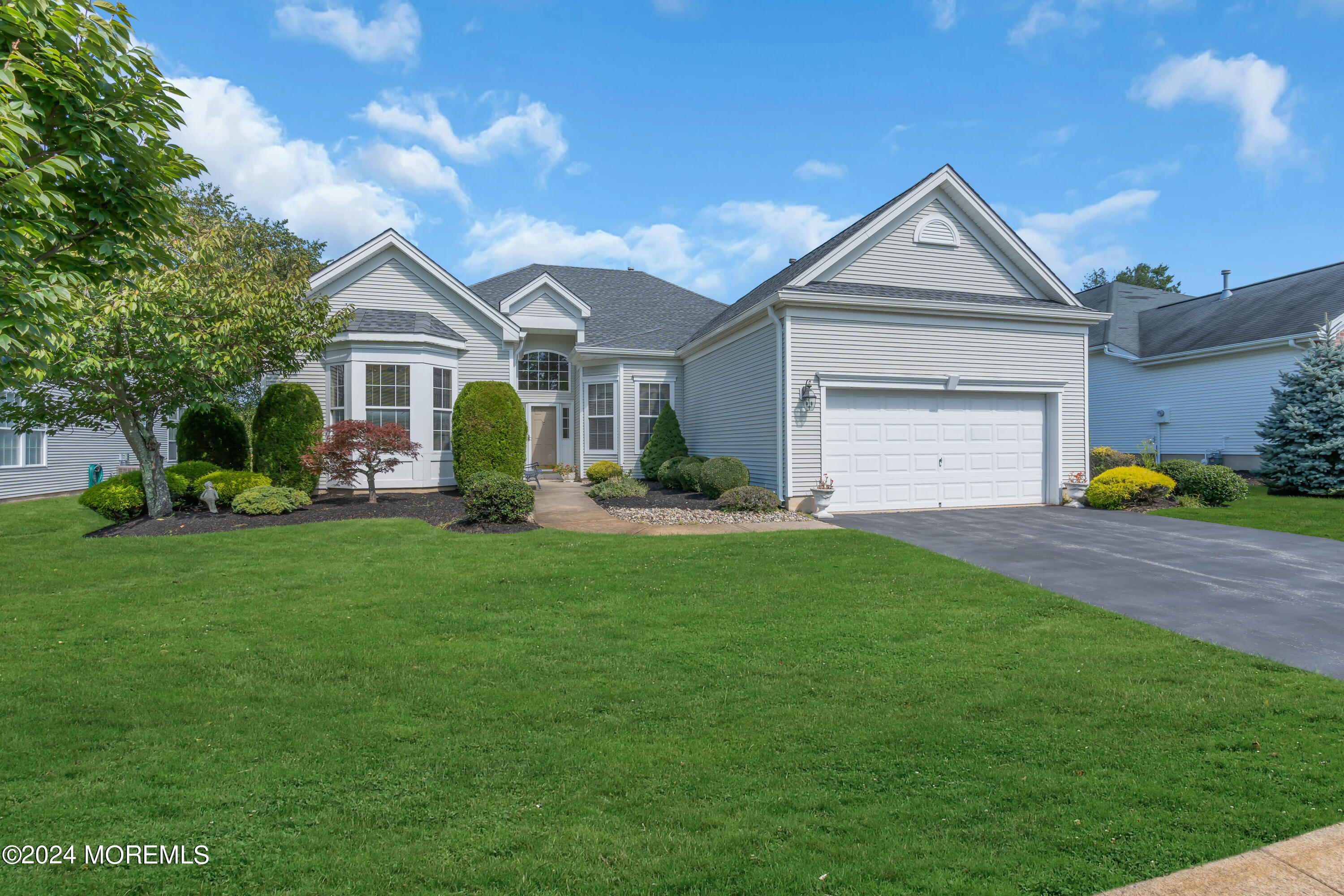 2532 Collier Road Manasquan, NJ 08736 - Photo 3 of 49 004_dsc02035-1_556