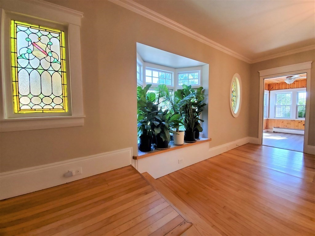 6 Central Street Methuen, MA 01844 - Photo 11 of 36