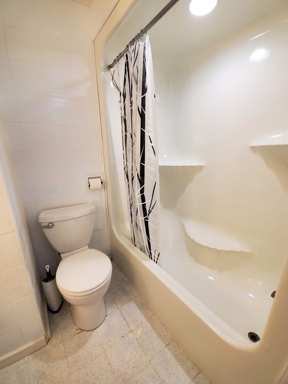 6 Central Street Methuen, MA 01844 - Photo 20 of 36