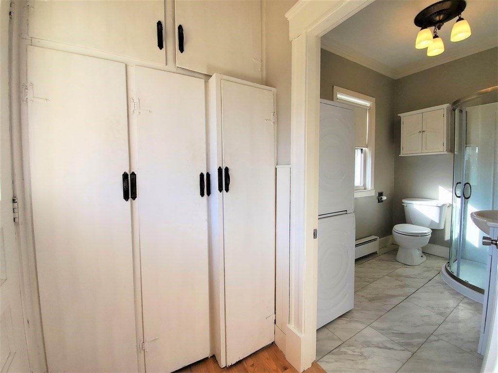 6 Central Street Methuen, MA 01844 - Photo 21 of 36