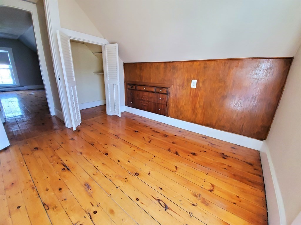 6 Central Street Methuen, MA 01844 - Photo 25 of 36