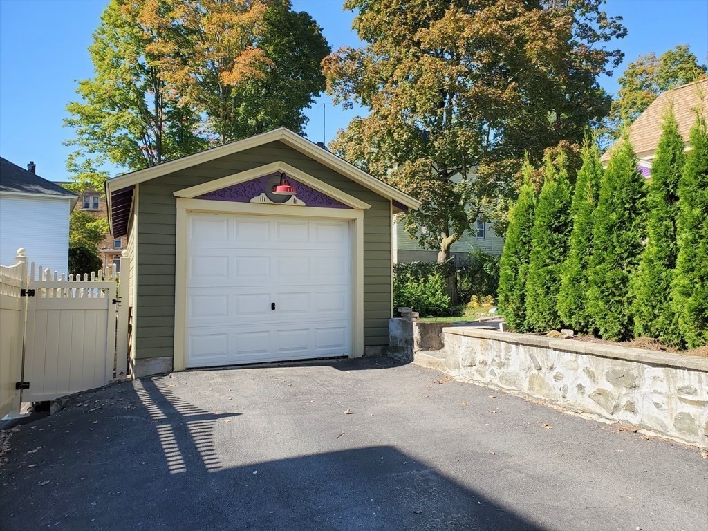 6 Central Street Methuen, MA 01844 - Photo 28 of 36