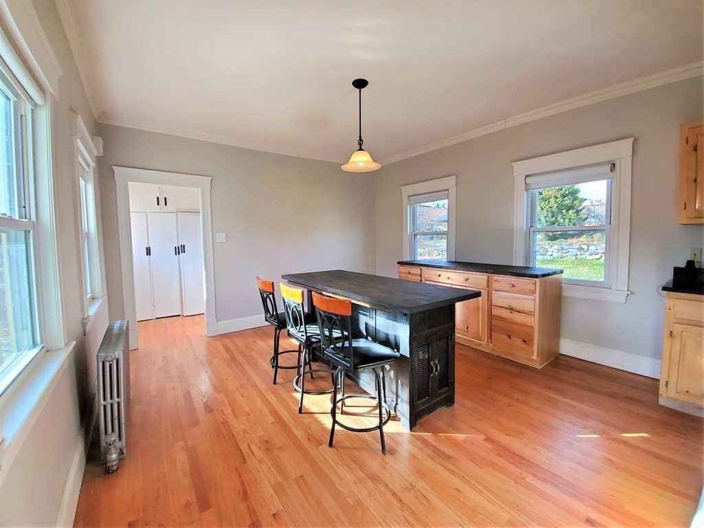 6 Central Street Methuen, MA 01844 - Photo 4 of 36