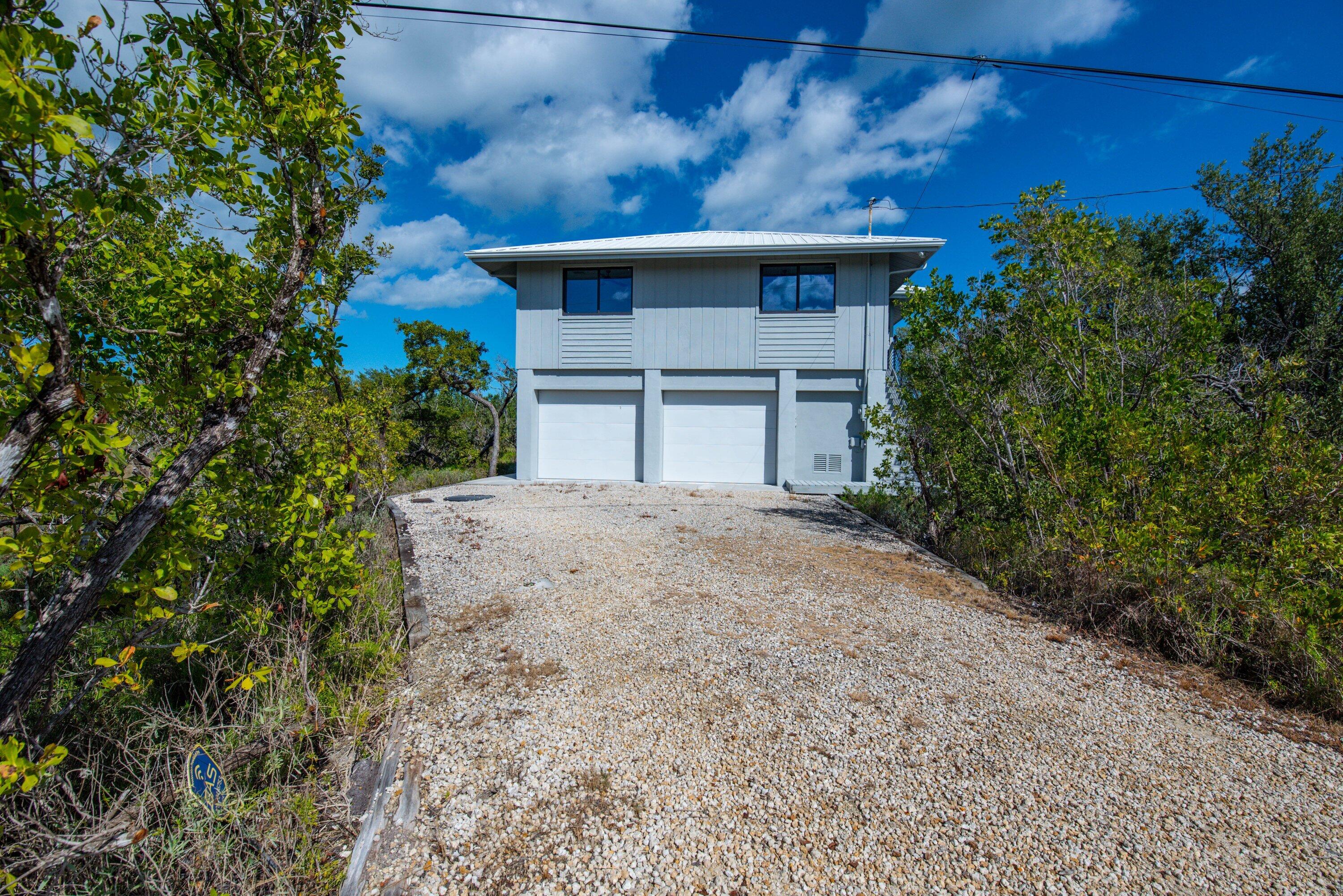 3127 Stewart Road Summerland Key, FL 33042 - Photo 50 of 64 Driveway