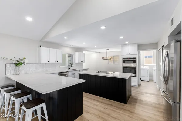 $665,000 | 1537 East Dava Drive, Tempe, AZ 85283