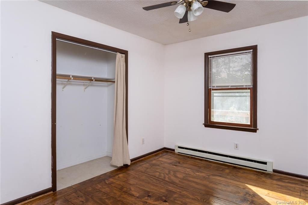 369 Frank Rector Road Marshall, NC 28753 - Photo 16 of 36 Gallery Image 16