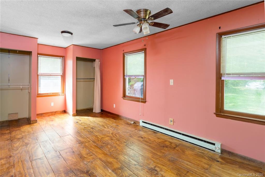 369 Frank Rector Road Marshall, NC 28753 - Photo 19 of 36 Gallery Image 19