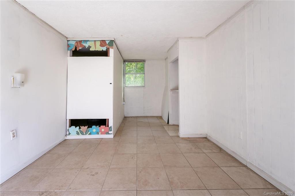 369 Frank Rector Road Marshall, NC 28753 - Photo 24 of 36 Gallery Image 24