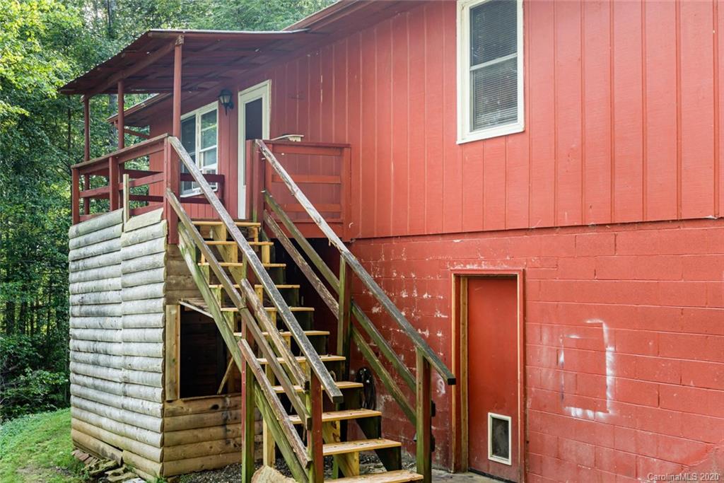 369 Frank Rector Road Marshall, NC 28753 - Photo 32 of 36 Gallery Image 32