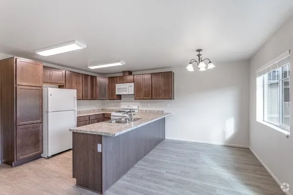 $648 | 413 East Aspen Street, Wasilla, AK 99654