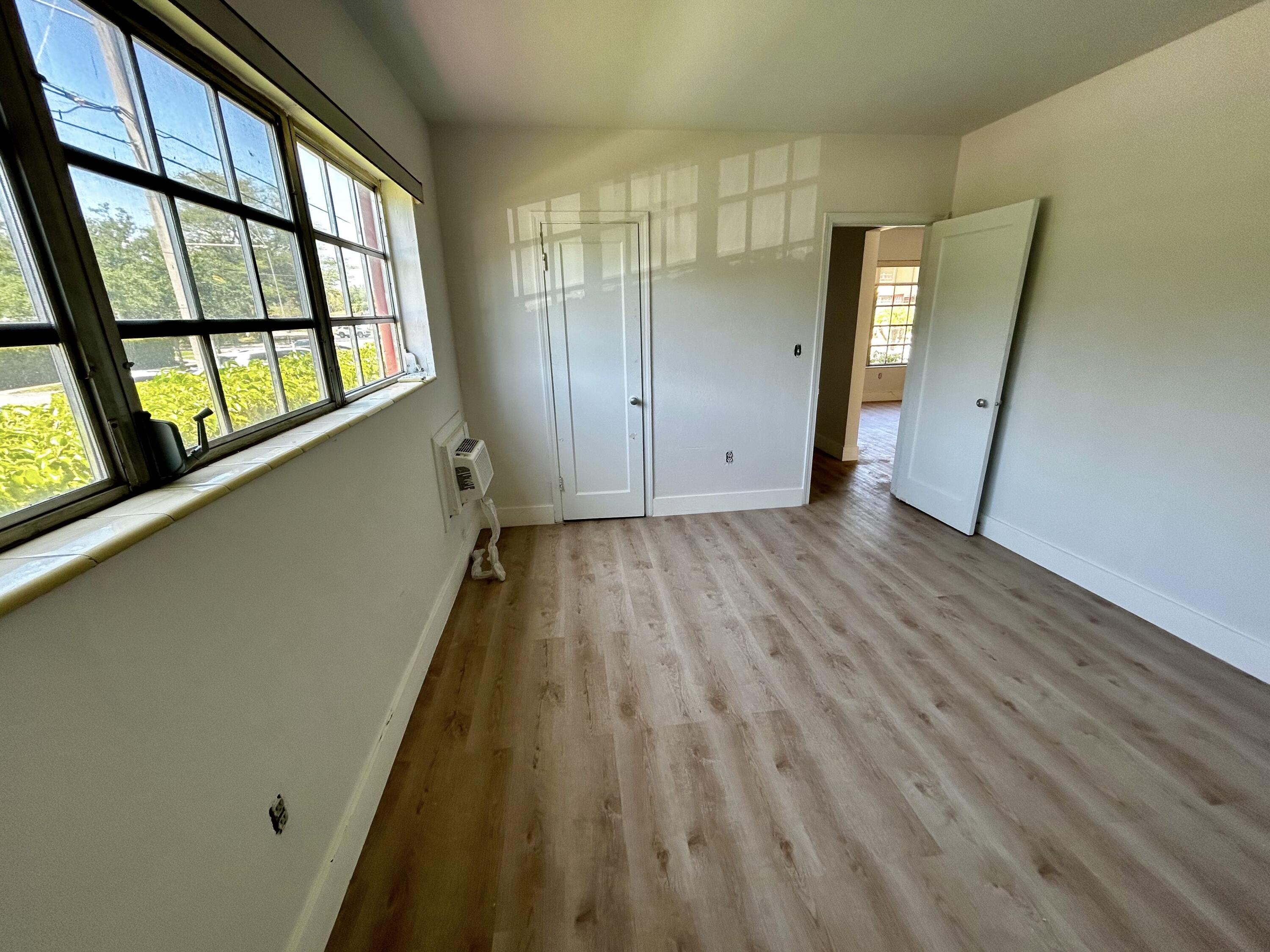 631 Southwest 11th Street, Unit 1W Miami, FL 33129 - Photo 3 of 12 3