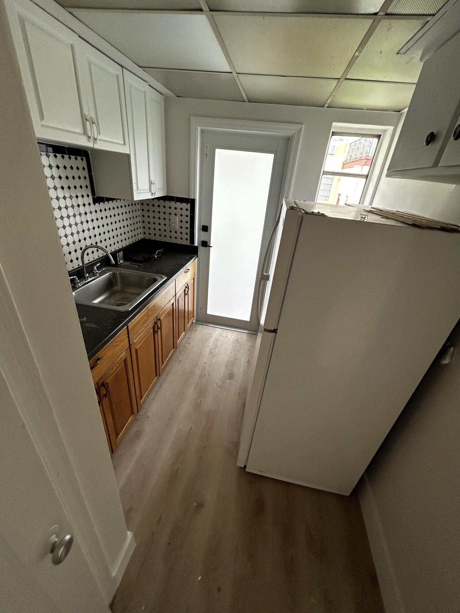 631 Southwest 11th Street, Unit 1W Miami, FL 33129 - Photo 4 of 12 4