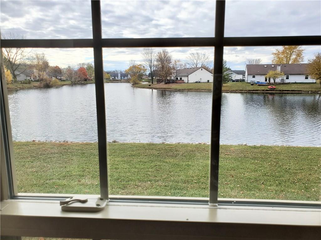 127 Rolling Ridge Road Shelbyville, IN 46176 - Photo 4 of 26