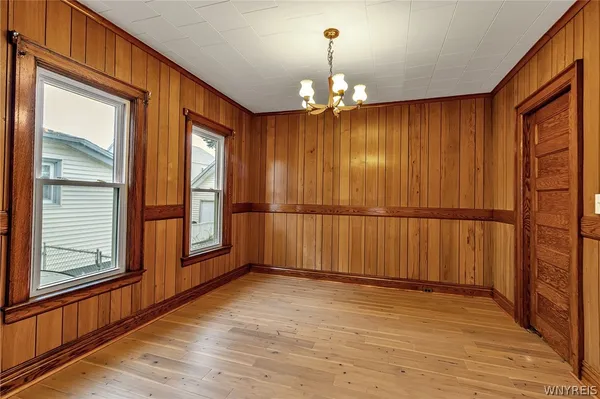 $279,900 | 37 Alsace Avenue, Buffalo, NY 14220