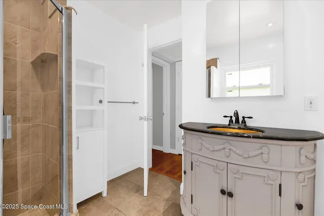 $3,000 | 118 South Indian Circle, Cocoa, FL 32922