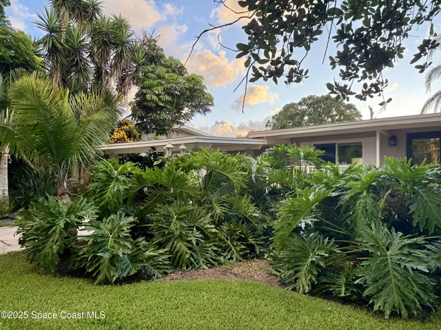 $3,000 | 118 South Indian Circle, Cocoa, FL 32922
