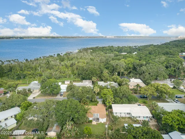 $2,950 | 118 South Indian Circle, Cocoa, FL 32922