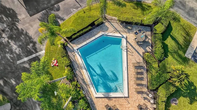 $329,900 | 2620 Enterprise Road East, Unit E14, Clearwater, FL 33759